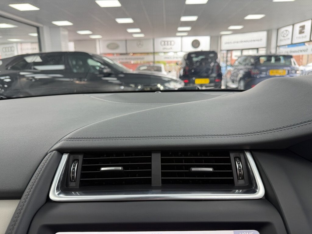 Used Jaguar E-Pace 2019 for sale - 76776696: Photo 36