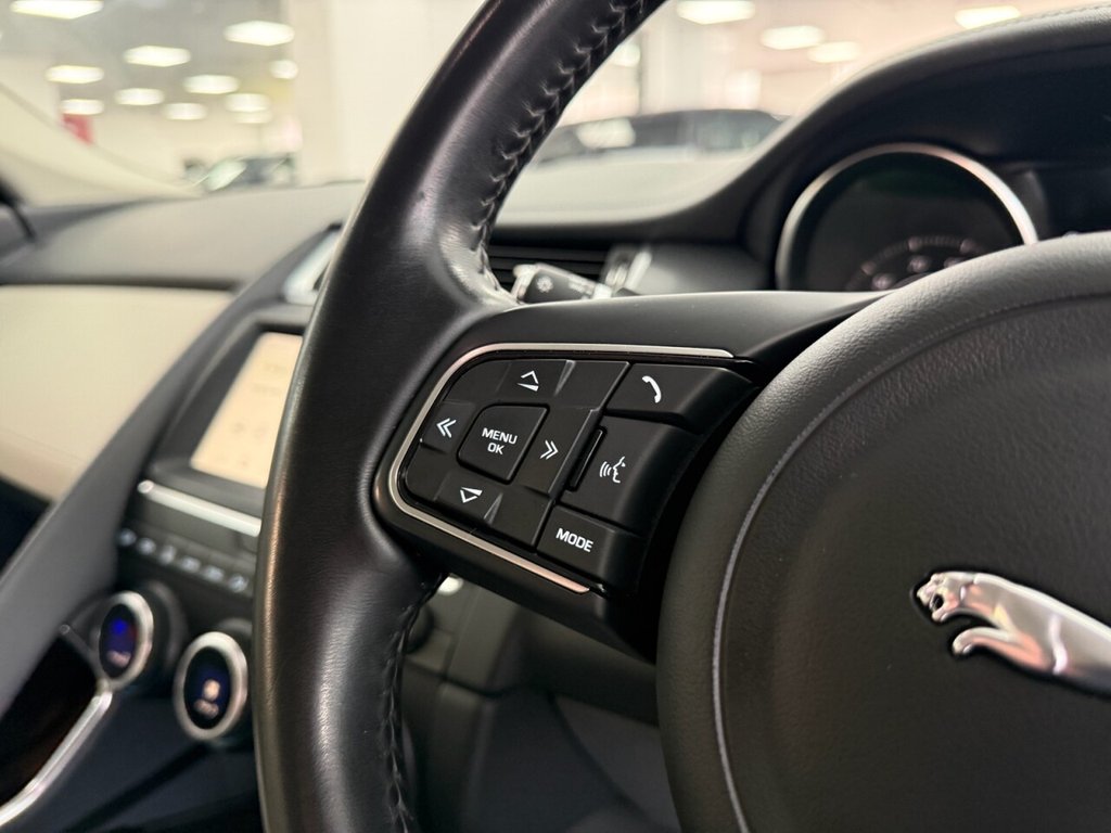 Used Jaguar E-Pace 2019 for sale - 76776696: Photo 39