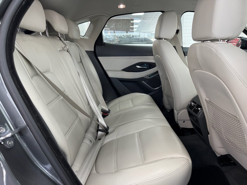 Used Jaguar E-Pace 2019 for sale - 76776696: Photo 4