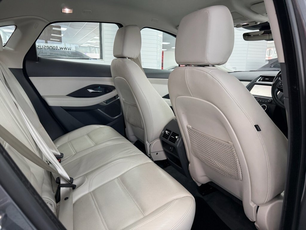 Used Jaguar E-Pace 2019 for sale - 76776696: Photo 5