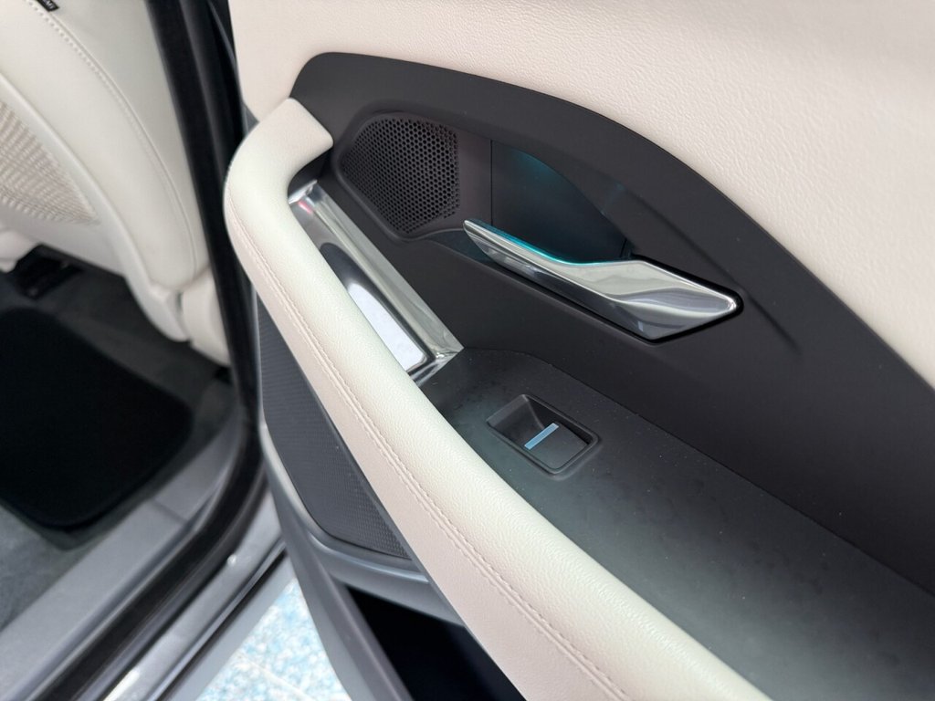 Used Jaguar E-Pace 2019 for sale - 76776696: Photo 6