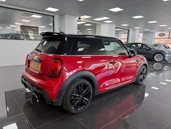 Used MINI Hatch 2021 for sale - 78315555: Photo