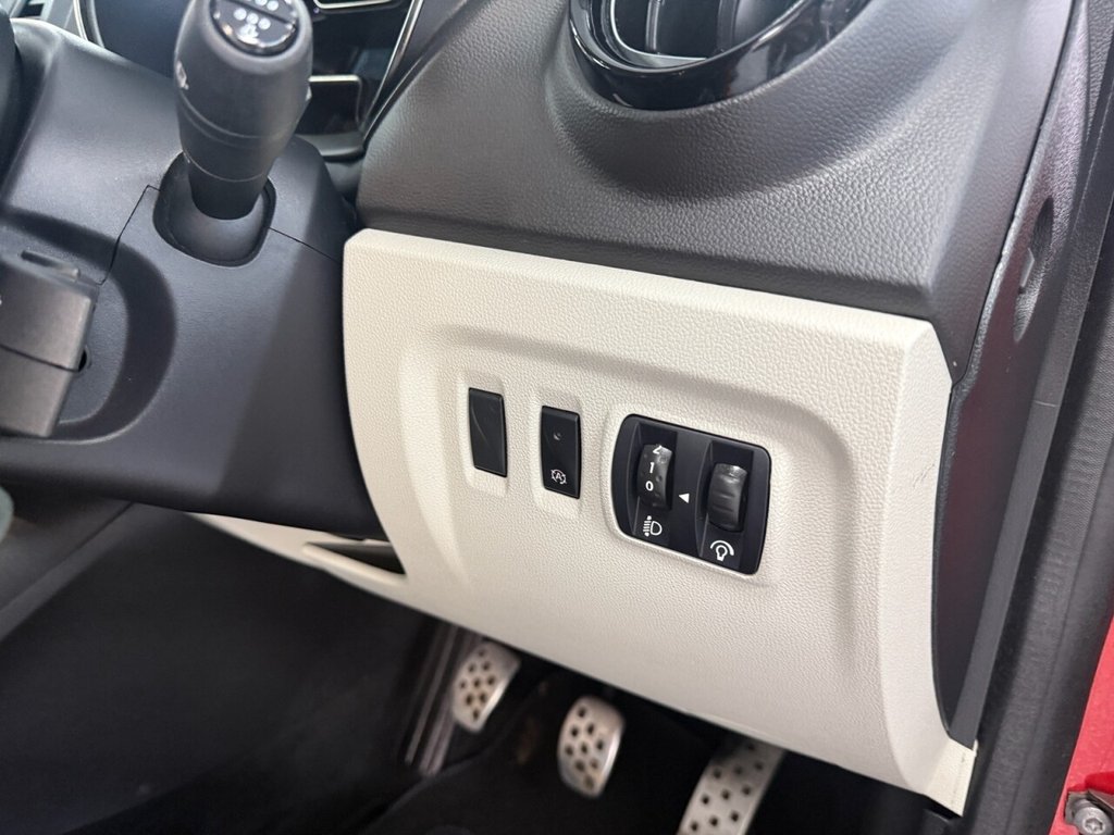 Used Renault Captur 2020 for sale - 77437026: Photo 28