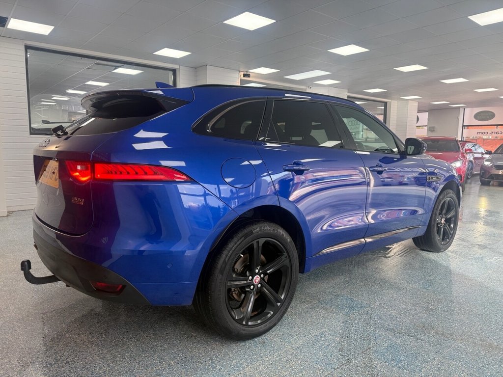 Used Jaguar F-Pace 2019 for sale - 76776581: Photo 2