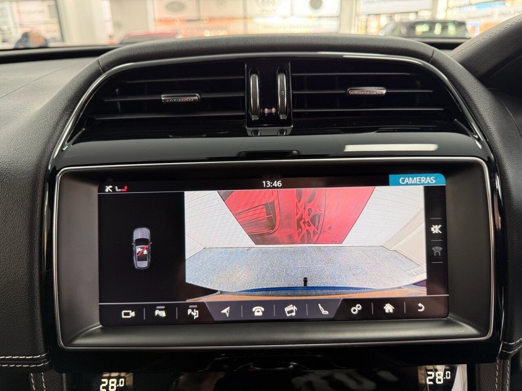 Used Jaguar F-Pace 2019 for sale - 76776581: Photo 49