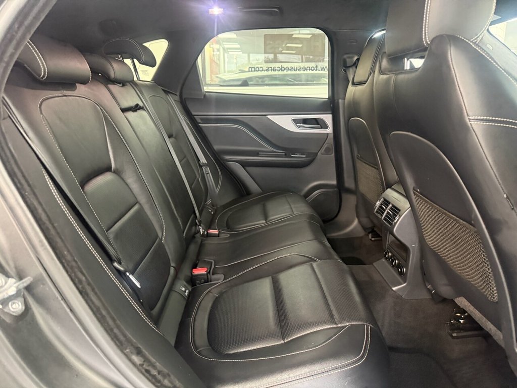 Used Jaguar F-Pace 2019 for sale - 76776581: Photo 5