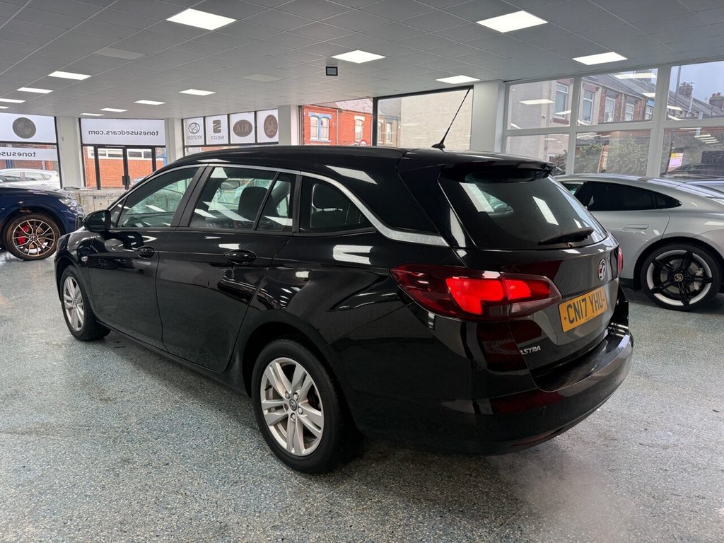 Used Vauxhall Astra 2017 for sale - 77655214: Photo 11