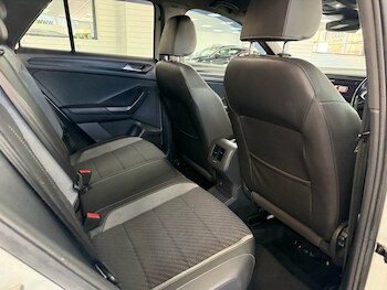 Used Volkswagen T-Roc 2019 for sale - 78474576: Photo