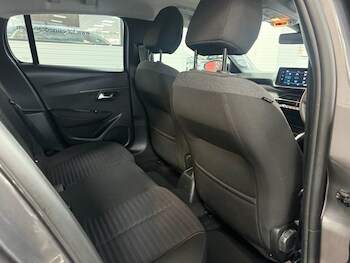 Used Peugeot 208 2023 for sale - 78357922: Photo