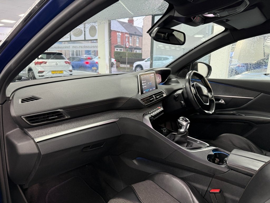 Used Peugeot 3008 2017 for sale - 77464110: Photo 16