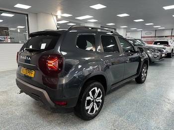 Used Dacia Duster 2023 for sale - 76776722: Photo