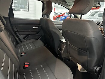 Used Dacia Duster 2023 for sale - 76776722: Photo