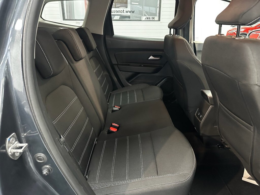 Used Dacia Duster 2023 for sale - 76776722: Photo 5