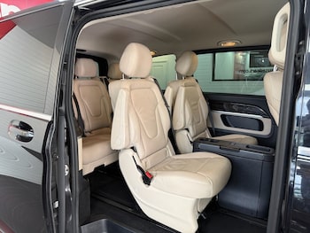Used Mercedes-Benz V-Class 2015 for sale - 78780367: Photo
