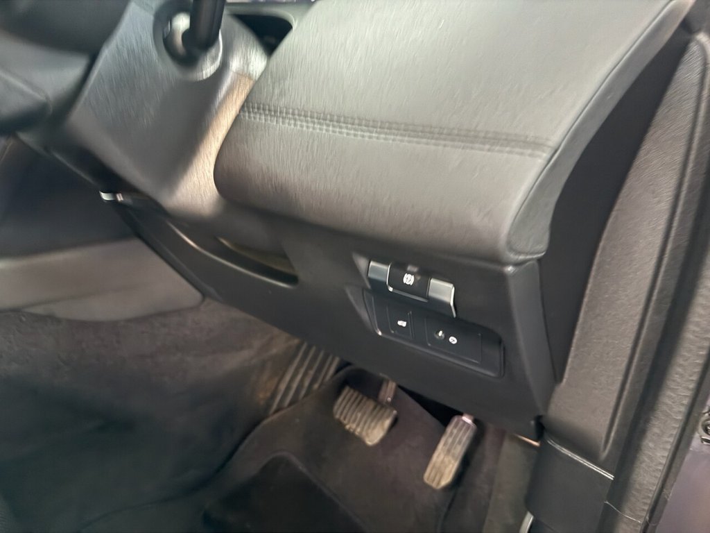 Used Land Rover Discovery Sport 2019 for sale - 77981545: Photo 31