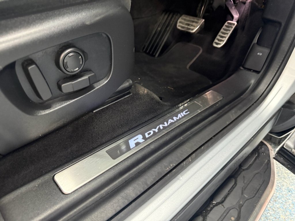 Used Land Rover Discovery Sport 2020 for sale - 76776672: Photo 31