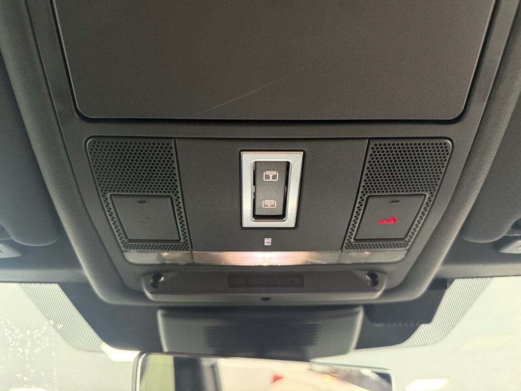 Used Land Rover Discovery Sport 2020 for sale - 76776672: Photo 47