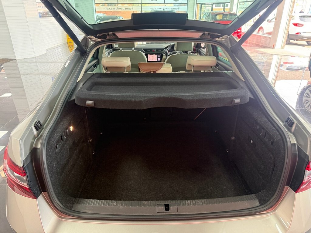 Used Skoda Superb 2017 for sale - 77981553: Photo 10