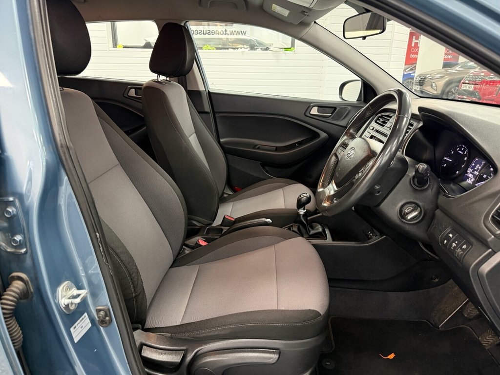 Used Hyundai i20 2018 for sale - 76776685: Photo 23