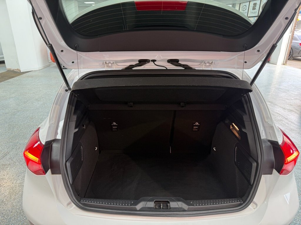 Used Ford Focus 2022 for sale - 76776662: Photo 12