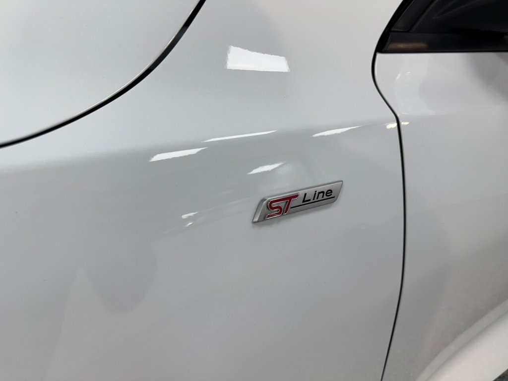 Used Ford Focus 2022 for sale - 76776662: Photo 21