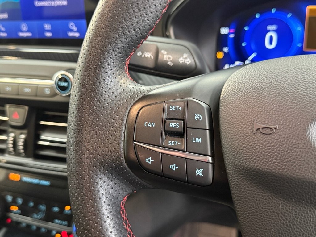 Used Ford Focus 2022 for sale - 76776662: Photo 30