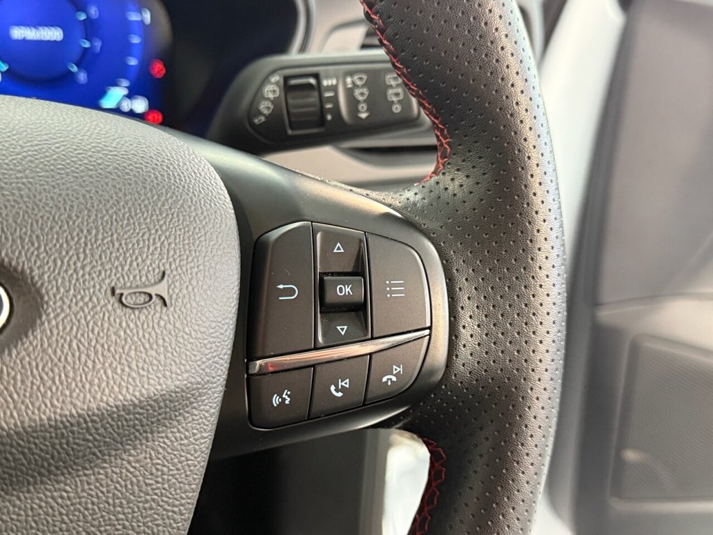 Used Ford Focus 2022 for sale - 76776662: Photo 31