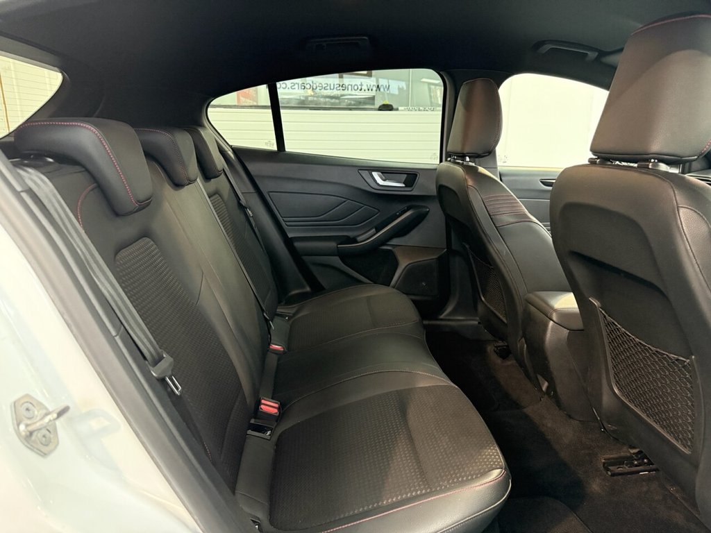 Used Ford Focus 2022 for sale - 76776662: Photo 5