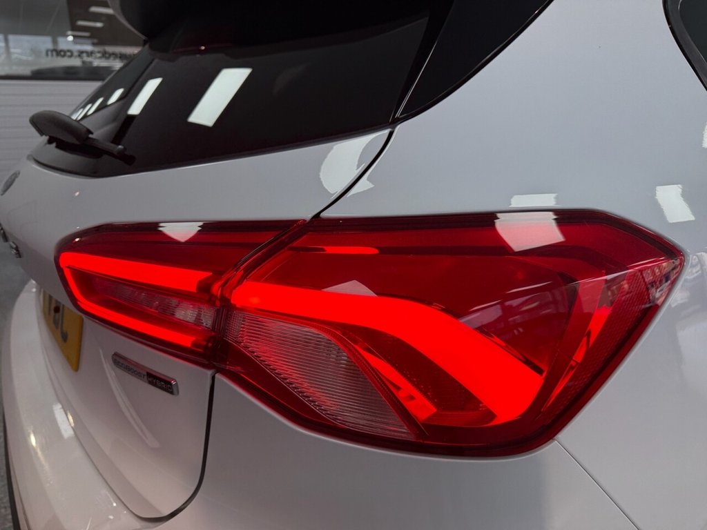 Used Ford Focus 2022 for sale - 76776662: Photo 9