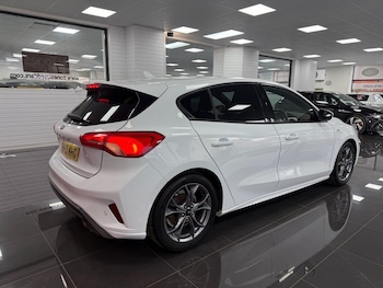 Used Ford Focus 2020 for sale - 78818365: Photo