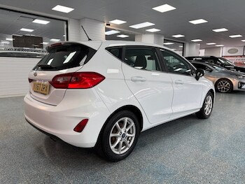 Used Ford Fiesta 2018 for sale - 76776629: Photo