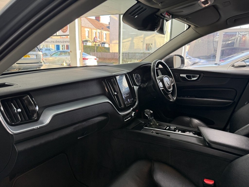 Used Volvo XC60 2018 for sale - 76797857: Photo 13