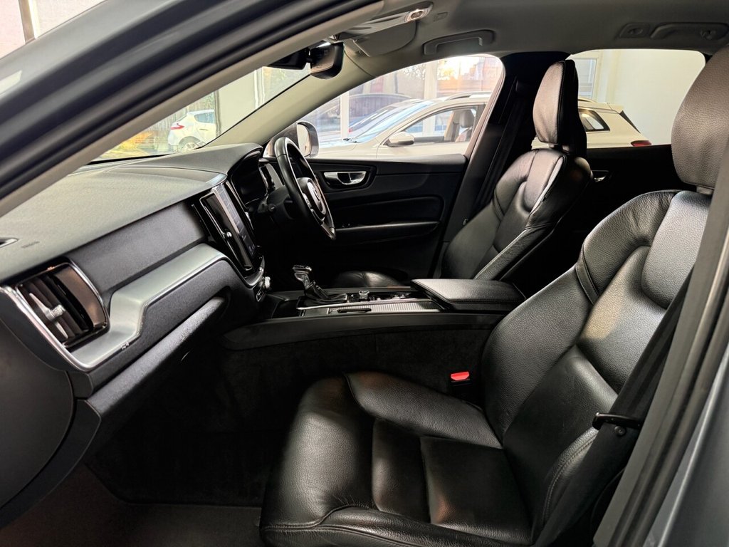 Used Volvo XC60 2018 for sale - 76797857: Photo 17
