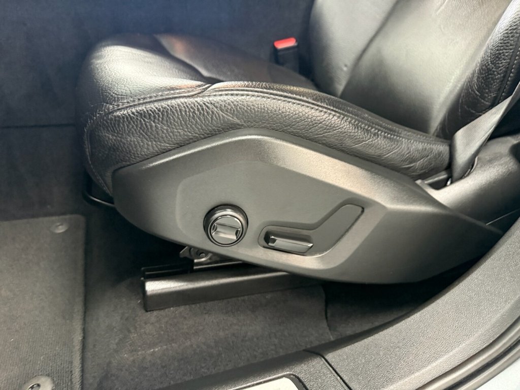 Used Volvo XC60 2018 for sale - 76797857: Photo 19