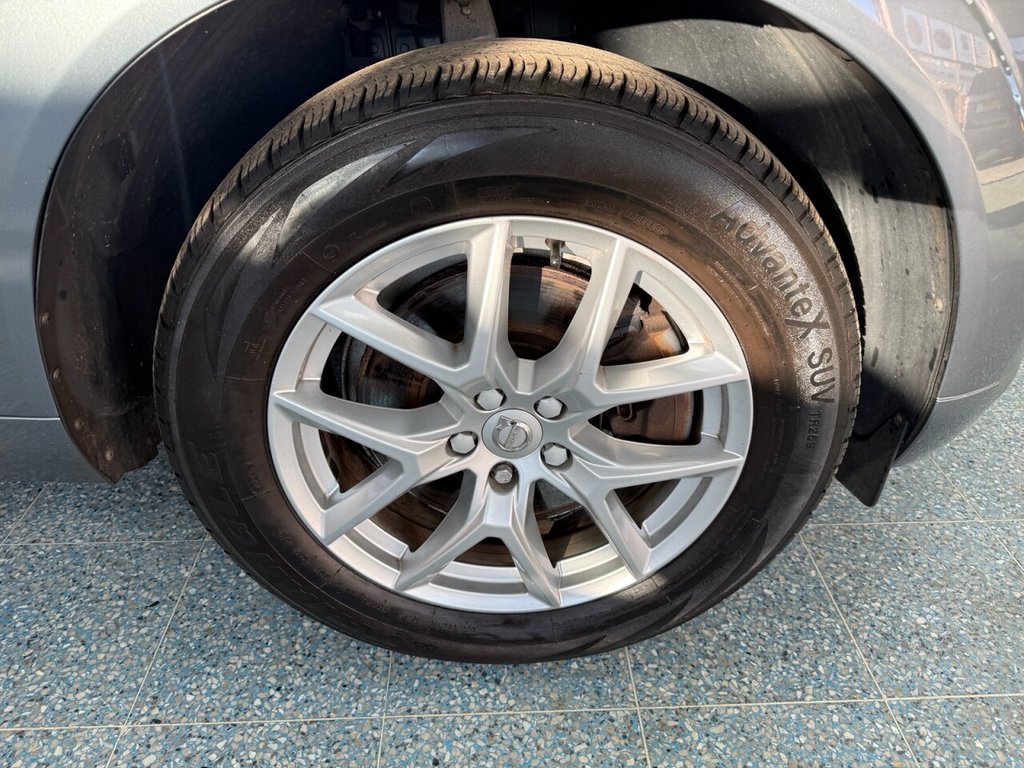 Used Volvo XC60 2018 for sale - 76797857: Photo 25