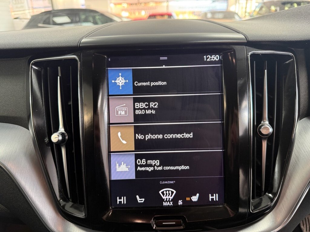 Used Volvo XC60 2018 for sale - 76797857: Photo 34