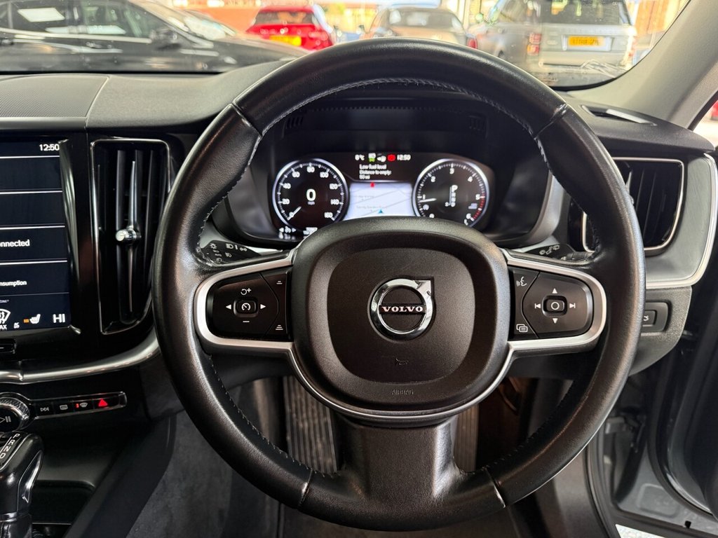 Used Volvo XC60 2018 for sale - 76797857: Photo 35