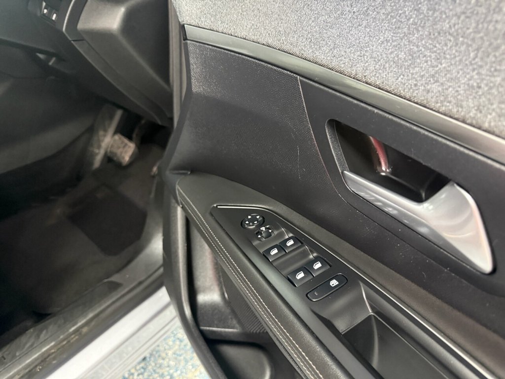 Used Peugeot 3008 2020 for sale - 77748876: Photo 24