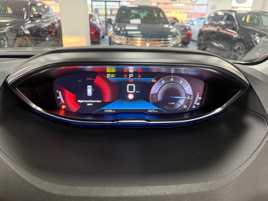 Used Peugeot 3008 2020 for sale - 77748876: Photo 29