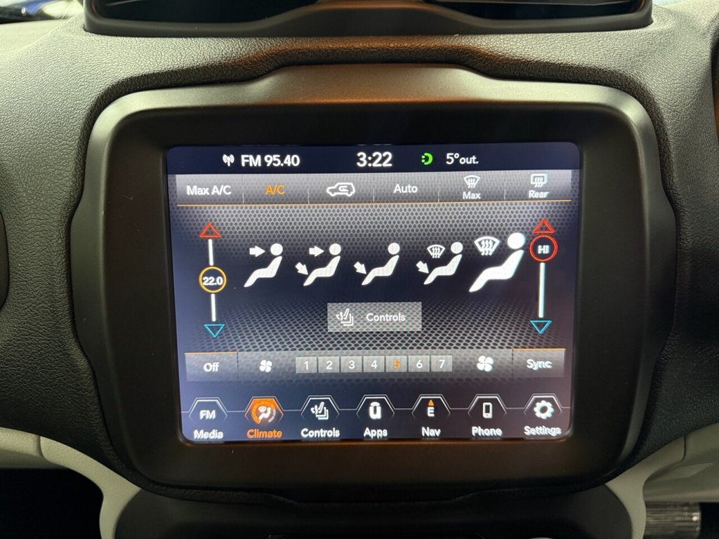 Used Jeep Renegade 2019 for sale - 77464241: Photo 32