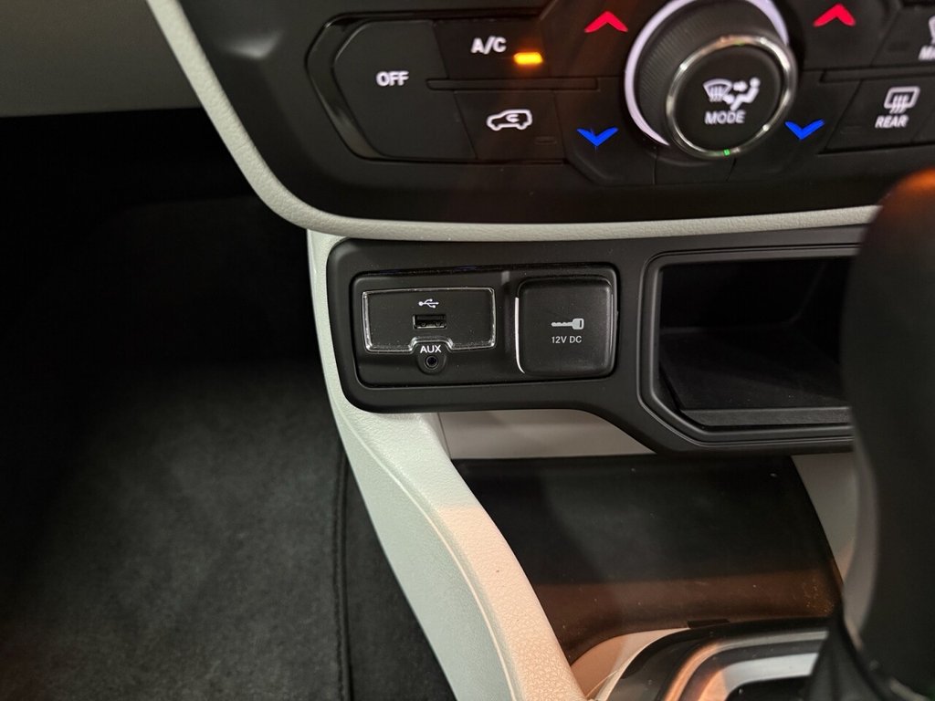 Used Jeep Renegade 2019 for sale - 77464241: Photo 39