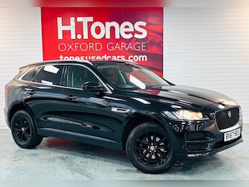 Used Jaguar F-Pace 2017 for sale - 77287644: Photo