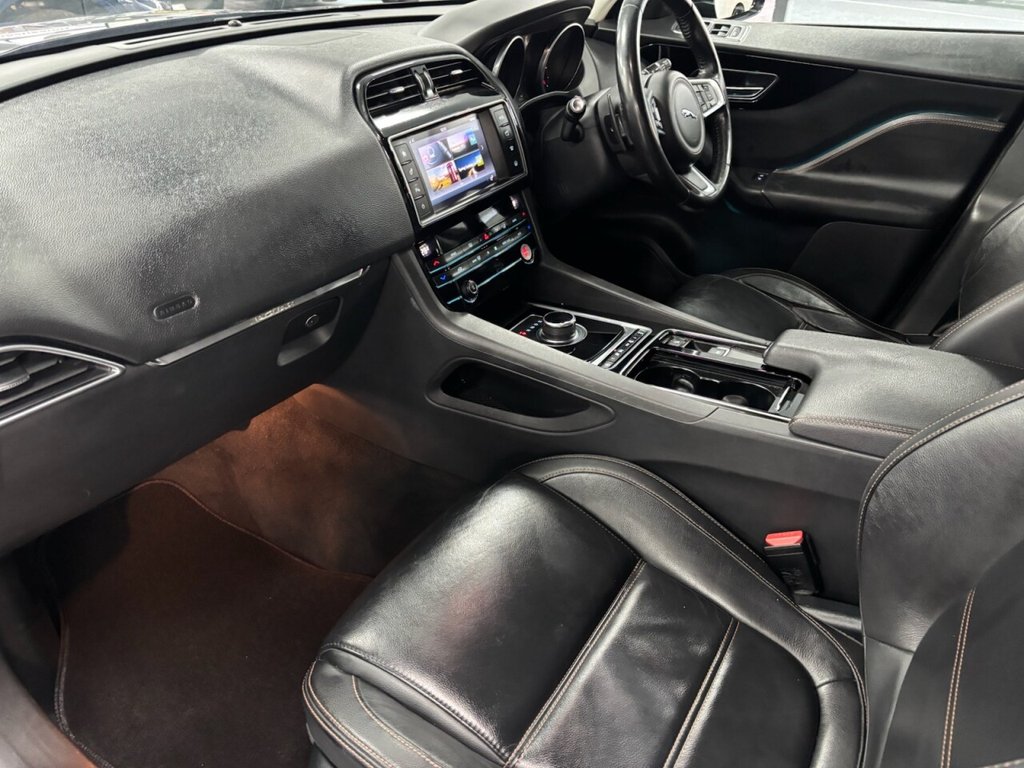 Used Jaguar F-Pace 2017 for sale - 77287644: Photo 30