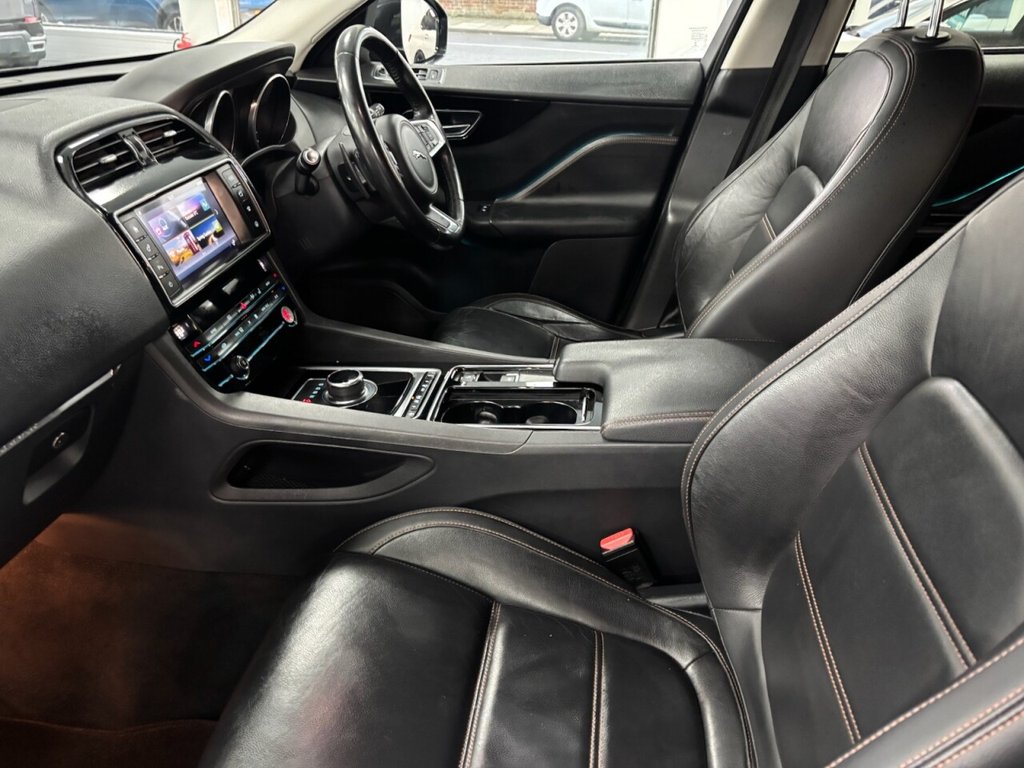 Used Jaguar F-Pace 2017 for sale - 77287644: Photo 31