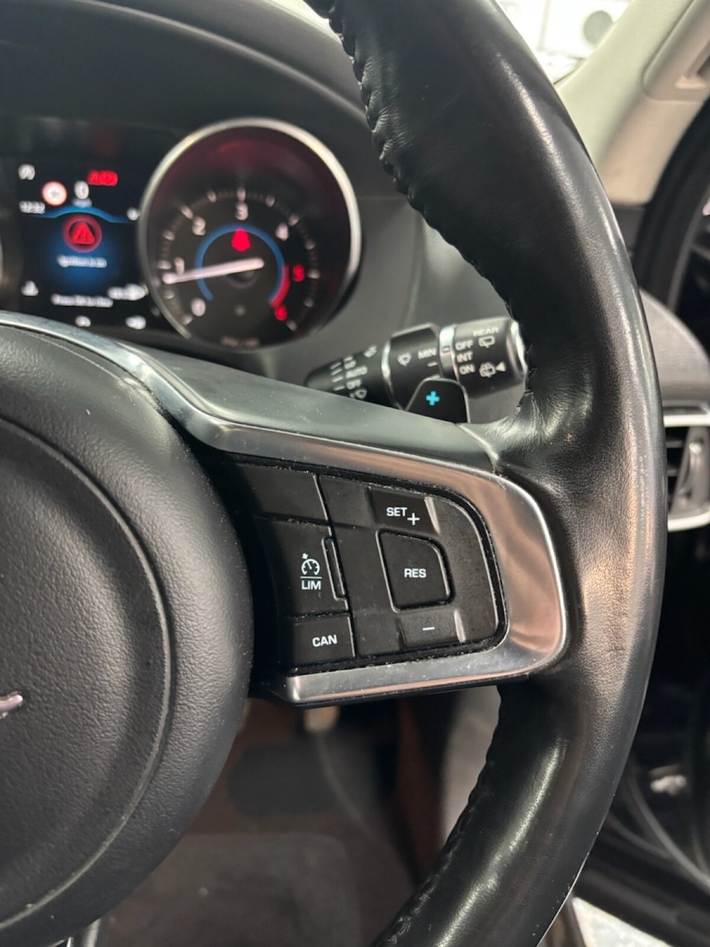 Used Jaguar F-Pace 2017 for sale - 77287644: Photo 48