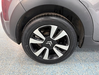 Used Citroen C3 2018 for sale - 76973777: Photo