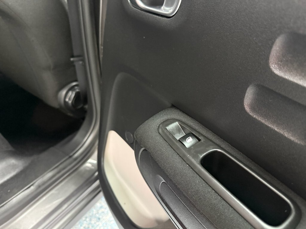 Used Citroen C3 2018 for sale - 76973777: Photo 6