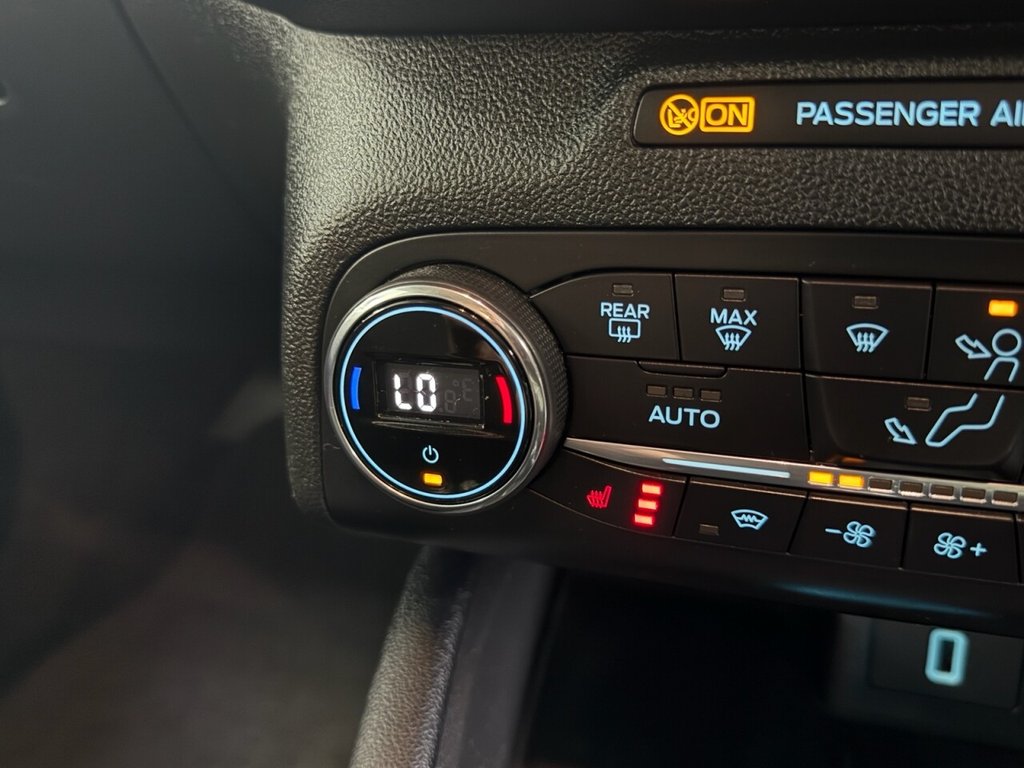 Used Ford Focus 2018 for sale - 76776559: Photo 40