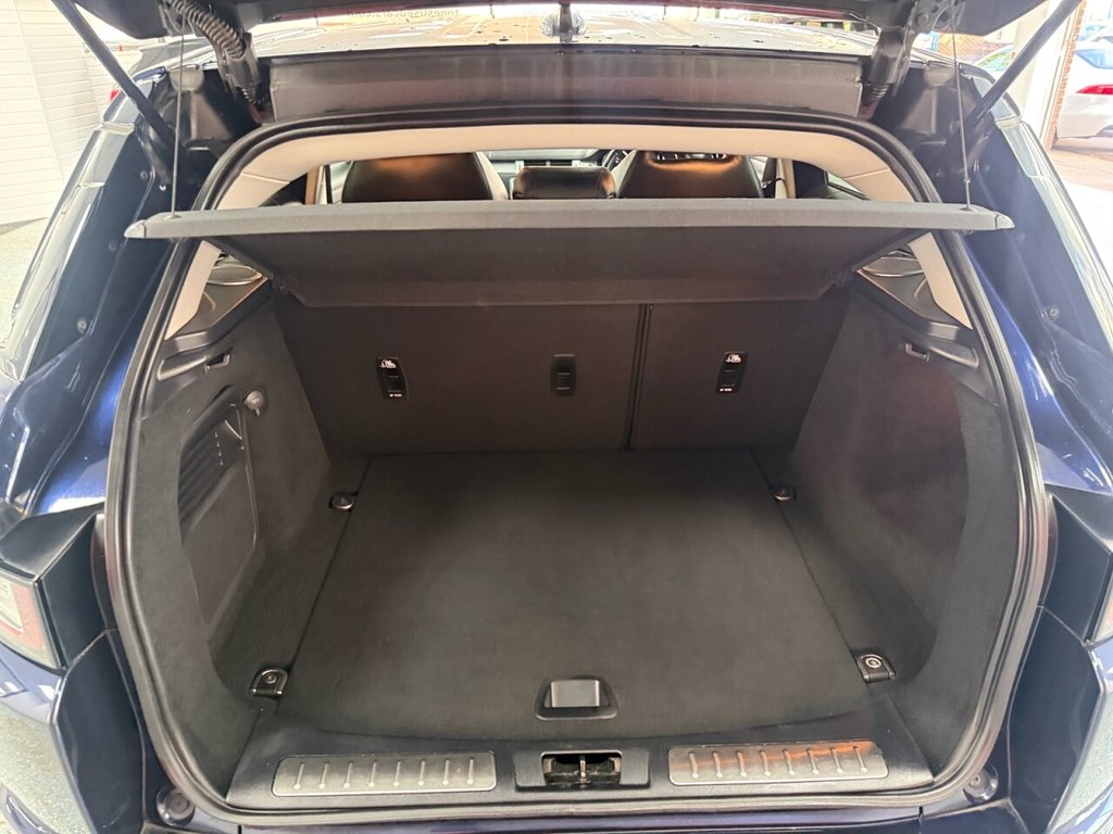 Used Land Rover Range Rover Evoque 2015 for sale - 76867969: Photo 13