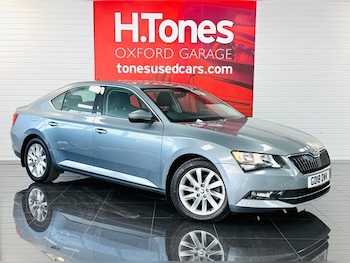 Used Skoda Superb 2018 for sale - 78474794: Photo